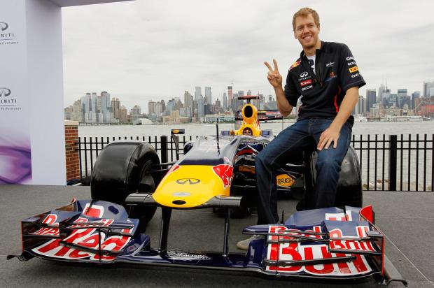 Segundo imprensa italiana, Vettel já teria acordo com a Ferrari para 2014 Mike Stobe,AFP/