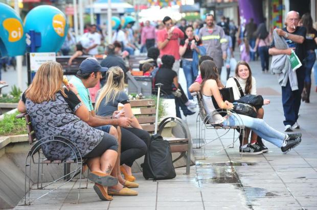 Três dias após registrar marcas negativas, máxima passa dos 30°C em oito cidades Jean Pimentel/Agência RBS