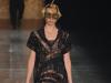 Lino Villaventura trouxe desfile sensual, com vestidos com muita transparência e corpo à mostra.