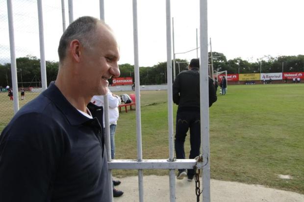 Taffarel vê dificuldade em sair do Galatasaray, mas admite que "seria um prazer" trabalhar com Dunga Guilherme Becker/AgênciaRBS Taffarel vê dificuldade em sair do Galatasaray, mas admite que "seria um prazer" trabalhar com Dunga Guilherme Becker/AgênciaRBS
