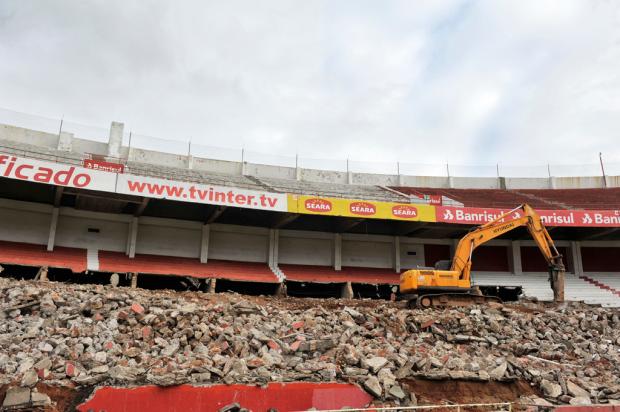 Relatório de consultoria pode complicar situação do Estádio Beira-Rio Omar Freitas/