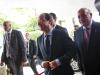 Líderes mundiais, como o presidente francês François Hollande (C), estiveram na abertura da conferência