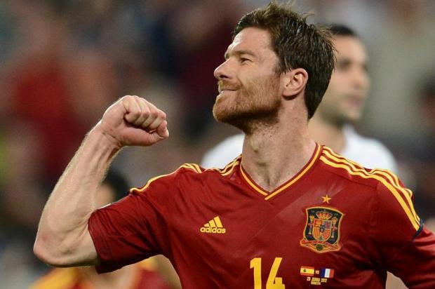 Xabi Alonso: "Não há plano anti-Cristiano Ronaldo" Franck Fife/AFP Xabi Alonso: "Não há plano anti-Cristiano Ronaldo" Franck Fife/AFP