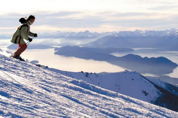 Sem as cinzas do vulcão, Bariloche lança alta temporada Secretaria de Turismo da Argentina/Divulgação Sem as cinzas do vulcão, Bariloche lança alta temporada Secretaria de Turismo da Argentina/Divulgação