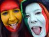 Italiana e espanhola exibem suas pinturas para a partida