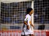 Ronaldinho pareceu nãos e importar com as constantes vaias que escutou sempre que tocava na bola