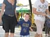 Atriz Sharon Stone  com o filho e o namorado passeando na Praia de Laranjeiras.