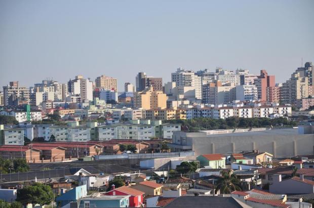 Aquecimento do setor imobiliário movimenta economia de Pelotas Nauro Júnior/Agencia RBS Aquecimento do setor imobiliário movimenta economia de Pelotas Nauro Júnior/Agencia RBS