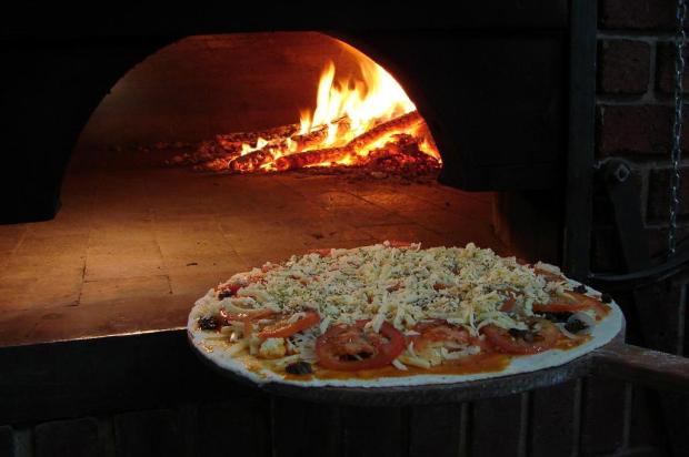 Hoje é o Dia da Pizza Duda Pinto/Agencia RBS Hoje é o Dia da Pizza Duda Pinto/Agencia RBS