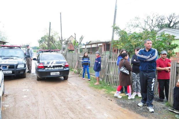 Dupla atira em comparsa após crime em Alvorada Lívia Stumpf/Diário Gaúcho Dupla atira em comparsa após crime em Alvorada Lívia Stumpf/Diário Gaúcho