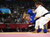 A judoca na luta contra a belga Charline Van Snick