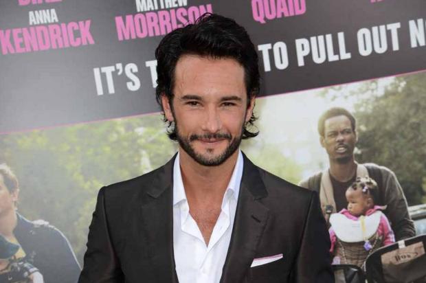 Resistência de Hollywood a estrangeiros diminuiu, diz Rodrigo Santoro Robyn Beck/AFP
