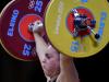 Chilena Maria Valdes na competição de levantamento de peso para atletas até 75kg