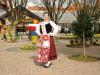 Na época, as exigências para participar era dançar em algum grupo folclórico e ter mais de 16 anos. Na foto, Maristela Kuhn, 1ª princesa de 1997