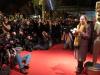 Chegada de Fernanda Montenegro, atriz homenageada com o Troféu Oscarito, no 39º Festival de Cinema de Gramado (2011)