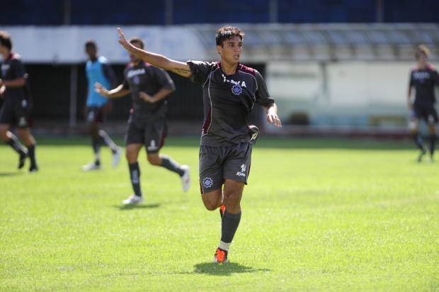 Caxias encara o Passo Fundo em amistoso no Vermelhão da Serra Porthus Junior / Caxias encara o Passo Fundo em amistoso no Vermelhão da Serra Porthus Junior /