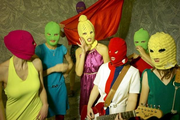 Processo de apelação das integrantes do Pussy Riot é adiado para 10 de outubro Igor Mukhin/Divulgação Processo de apelação das integrantes do Pussy Riot é adiado para 10 de outubro Igor Mukhin/Divulgação