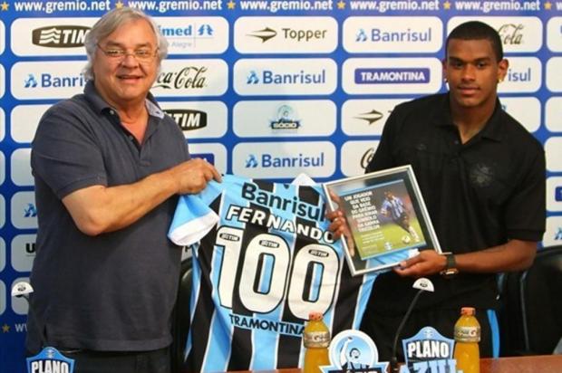 Grêmio homenageia Fernando e André Lima por 100 jogos no clube Grêmio/Divulgação