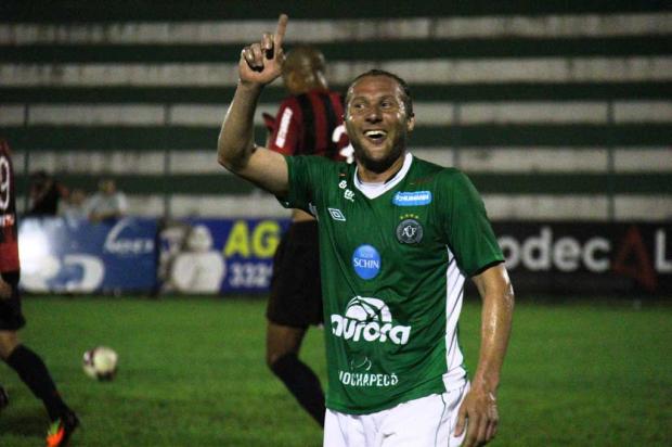 Rodrigo Gral marca na estreia em amistoso pela Chapecoense Rodrigo Goulart/Diário do Iguaçu/ Rodrigo Gral marca na estreia em amistoso pela Chapecoense Rodrigo Goulart/Diário do Iguaçu/