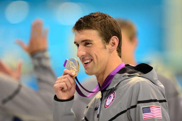 Fina elege Michael Phelps o melhor nadador de 2012 Martin Bureau/AFP/ Fina elege Michael Phelps o melhor nadador de 2012 Martin Bureau/AFP/