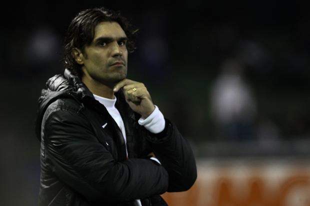 Após derrota em Curitiba, Fernandão descarta deixar o Inter: "Eu não vou desistir" GERALDO BUBNIAK/AE/