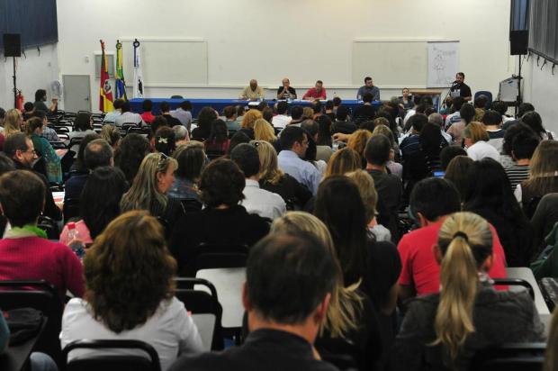 Professores da UFSM decidem pela manutenção da greve Ronald Mendes/Agência RBS