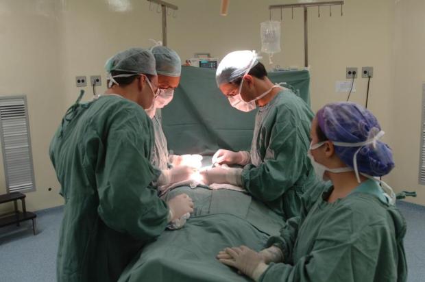 Lipo serve para definir o corpo e não reduzir peso, alerta médico Arivaldo Chaves/Agencia RBS Lipo serve para definir o corpo e não reduzir peso, alerta médico Arivaldo Chaves/Agencia RBS