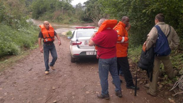 Operação de buscas a cavalariano que caiu no Rio Pardinho é suspensa Vanessa Kannenberg/Agencia RBS