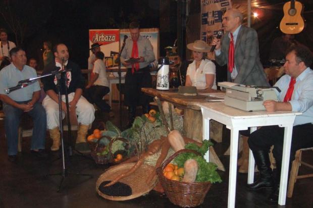 Audiência crioula é realizada em praça de Taquaruçu do Sul Karine Zanatta/Especial Audiência crioula é realizada em praça de Taquaruçu do Sul Karine Zanatta/Especial
