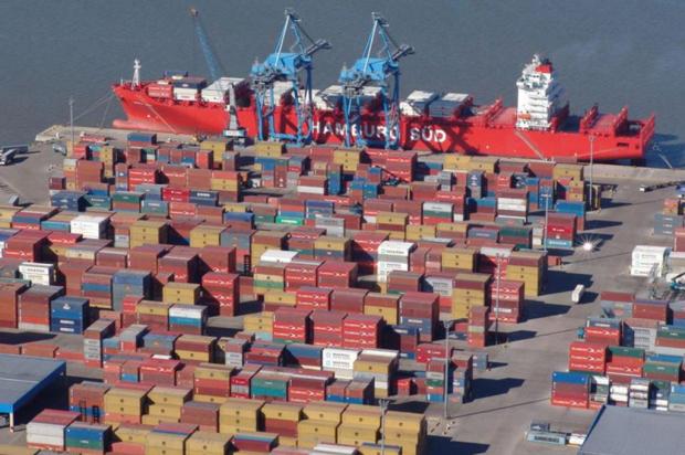 Agronegócio exporta 10% mais no primeiro bimestre e soma US$ 12,88 bilhões Superintência do Porto de Rio Grande/Divulgação Agronegócio exporta 10% mais no primeiro bimestre e soma US$ 12,88 bilhões Superintência do Porto de Rio Grande/Divulgação