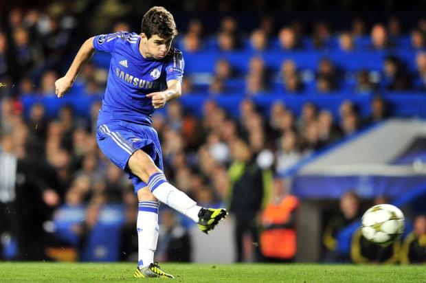 Oscar estreia como titular, faz golaço, mas Juventus busca empate Glyn Kirk/AFP Oscar estreia como titular, faz golaço, mas Juventus busca empate Glyn Kirk/AFP