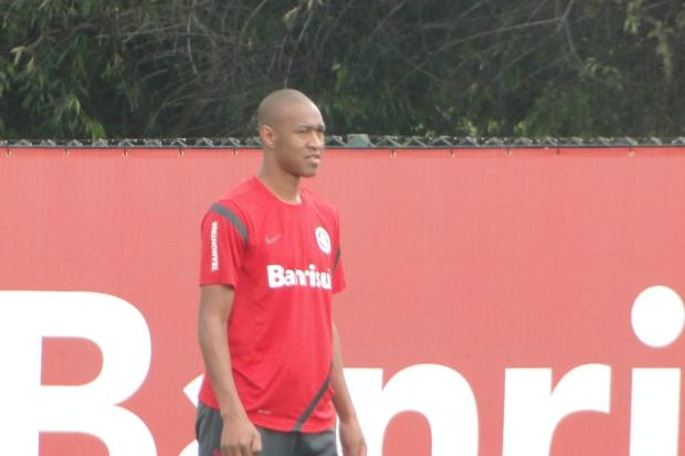 Após polêmica com Dorival, Fabrício mira nova chance com Dunga André Baibich/ Após polêmica com Dorival, Fabrício mira nova chance com Dunga André Baibich/