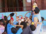 Oficina de circo estimula convívio social na infância