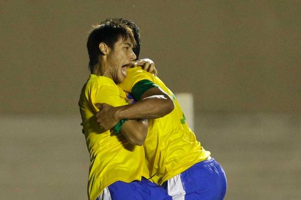 Clubes vão receber R$ 5,7 mil ao dia por cada jogador convocado para a Copa Victor R. Caivano/AP/ Clubes vão receber R$ 5,7 mil ao dia por cada jogador convocado para a Copa Victor R. Caivano/AP/