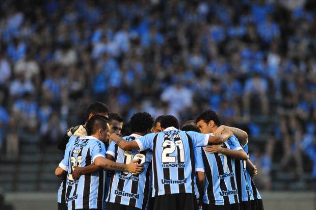 Com objetivos iguais, Grêmio e São Paulo se enfrentam no Olímpico Ricardo Duarte/