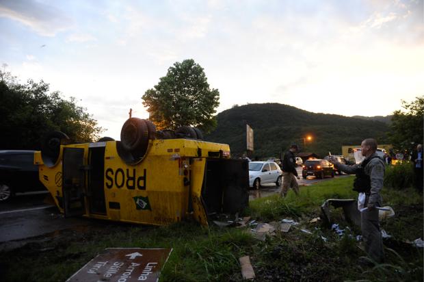 Polícia prende suspeito de participação em assalto a carro-forte, na Serra Juan Barbosa/