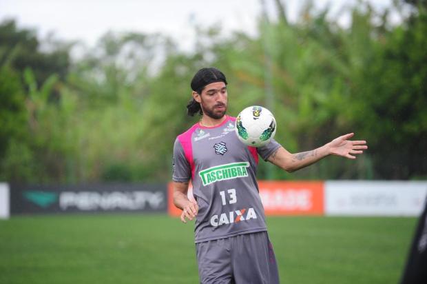 Nacional-URU tentará contratação de Loco Abreu, diz jornal uruguaio Flávio Neves/Agencia RBS Nacional-URU tentará contratação de Loco Abreu, diz jornal uruguaio Flávio Neves/Agencia RBS