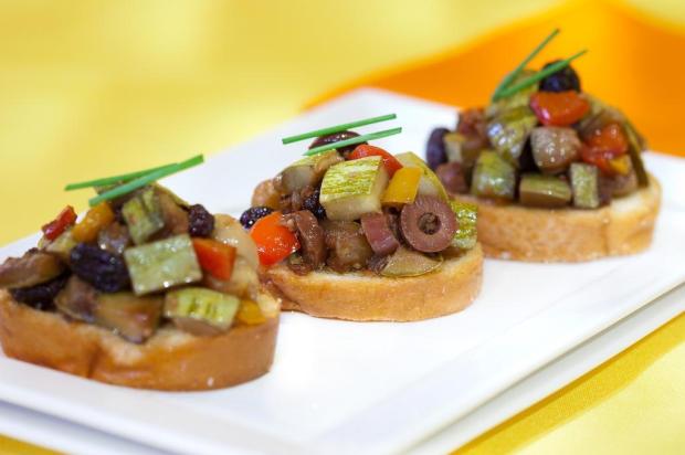 Caponata de abobrinha é sugestão de aperitivo ou de jantar leve Café Pilão/Divulgação