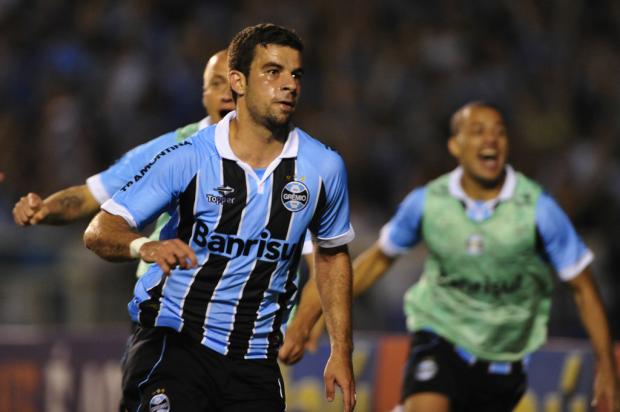 Odone exalta apoio das arquibancadas: "Foi uma vitória da torcida" Diego Vara/ Odone exalta apoio das arquibancadas: "Foi uma vitória da torcida" Diego Vara/