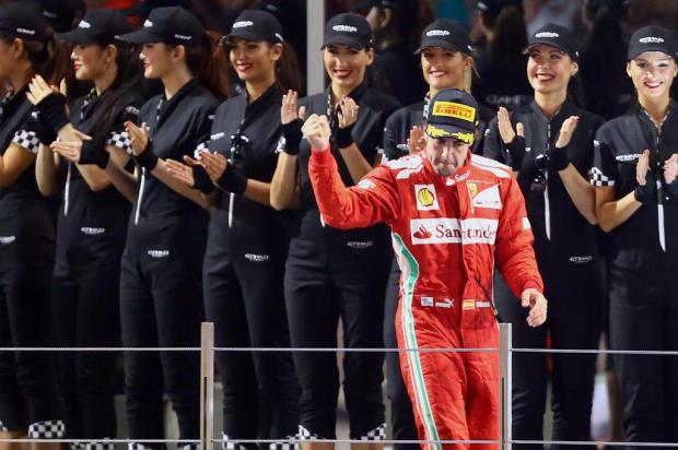 Alonso sobre Abu Dhabi: "Nosso domingo foi perfeito. Estou muito feliz" Marwan Naamani/AFP