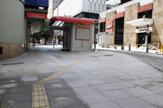 Prefeitura faz melhorias em calçadas de Porto Alegre Ivo Gonçalves/PMPA