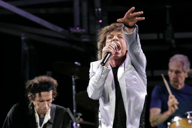 Biografia revela simpatia de Mick Jagger pelo satanismo Ver Descrição/Ver Descrição Biografia revela simpatia de Mick Jagger pelo satanismo Ver Descrição/Ver Descrição