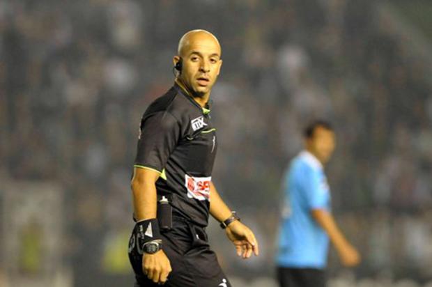 No STJD, Jean Pierre irá depor sobre gol irregular de Barcos: "Fiz tudo certo" Juan Barbosa/ No STJD, Jean Pierre irá depor sobre gol irregular de Barcos: "Fiz tudo certo" Juan Barbosa/