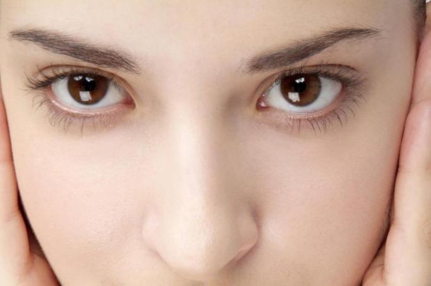 Conheça as seis melhores cores de sombra para olhos castanhos Stock Photos/Stock Photos