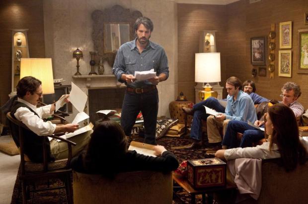 Argo, dirigido e protagonizado por Ben Affleck, é um filme original e um thriller emocionante Warner Bros./Divulgação Argo, dirigido e protagonizado por Ben Affleck, é um filme original e um thriller emocionante Warner Bros./Divulgação