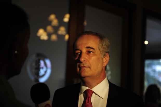 Luigi briga pela manutenção de Fernandão, mas mudança ainda pode ocorrer Ricardo Duarte/ Luigi briga pela manutenção de Fernandão, mas mudança ainda pode ocorrer Ricardo Duarte/