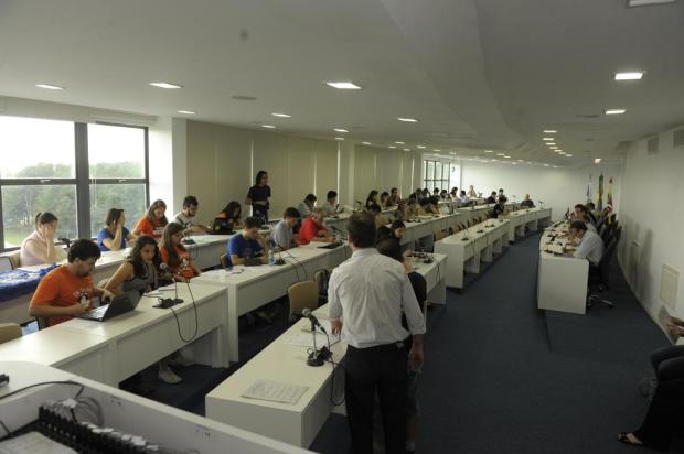 Inscritos no vestibular 2012 da UFSM poderão fazer reopção de cotas Claudio Vaz/Agencia RBS