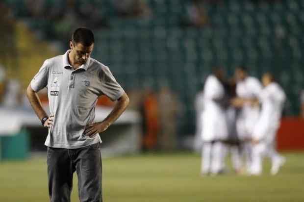 Para Fernando Gil, Figueirense vai jogar pela honra nas próximas rodadas Flávio Neves/Agencia RBS