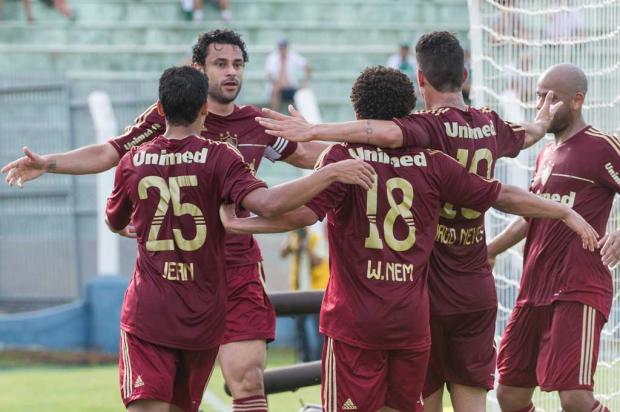 Taça não será entregue ao Fluminense antes da Premiação Brasileirão AFP PHOTO/Yasuyoshi CHIBA /