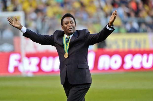 Pelé passa por cirurgia em São Paulo por conta de dores no quadril FREDRIK SANDBERG/AFP/